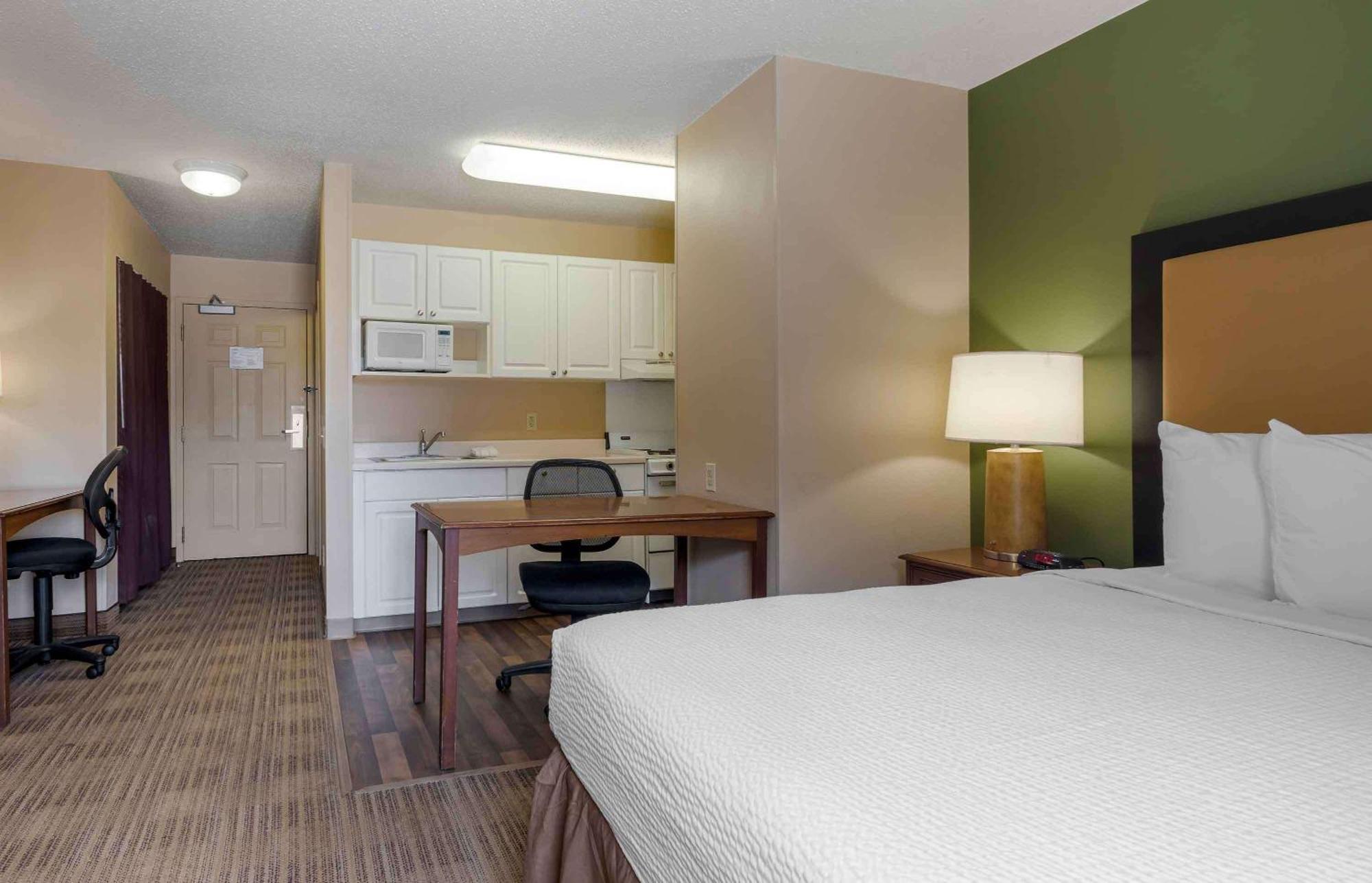 Extended America Select - Dallas - 2*